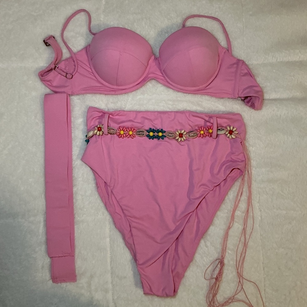 Pink Bikini Set with Floral Belt - Picture 2 of 5